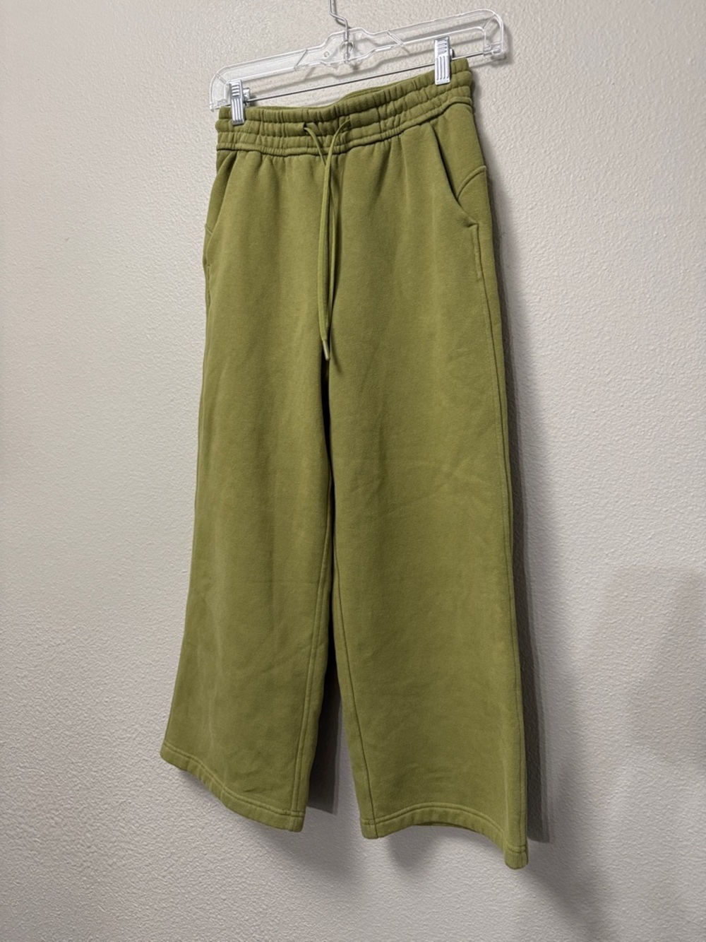Lululemon Loungeful High-Rise Wide Leg Crop - Picture 13 of 16